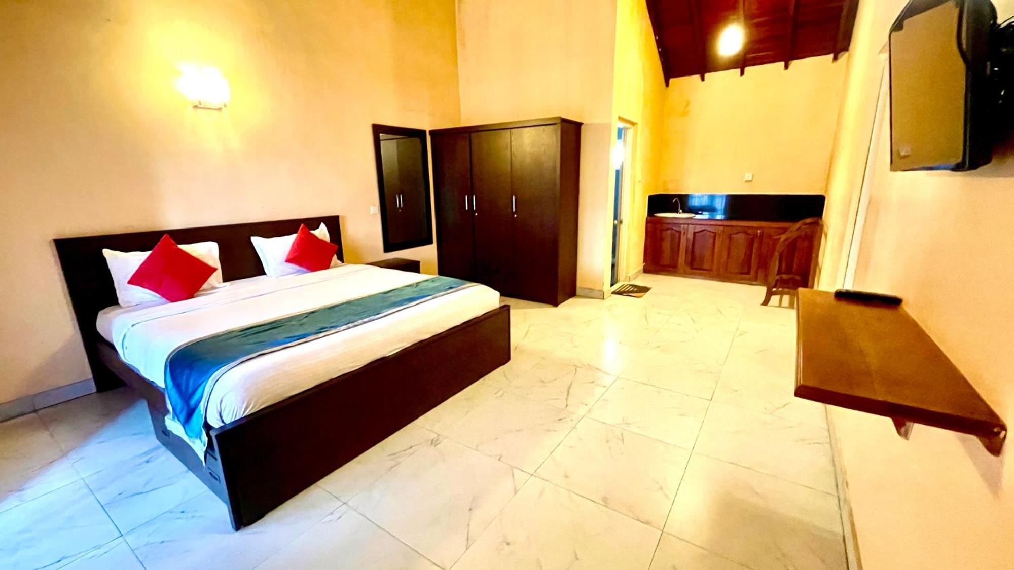 Maha Royal Hotel Nuwara Eliya Buitenkant foto