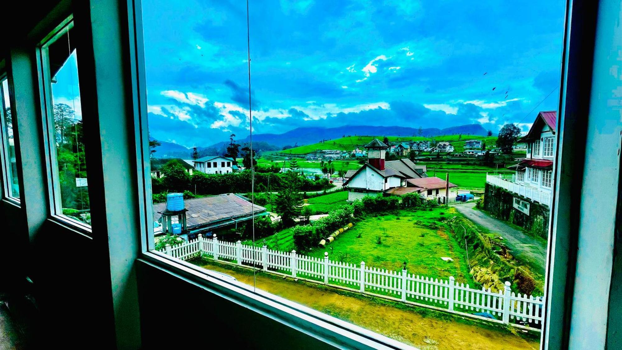 Maha Royal Hotel Nuwara Eliya Buitenkant foto